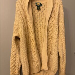 Cabela’s 100% Wool Cable Knit Cream Cardigan